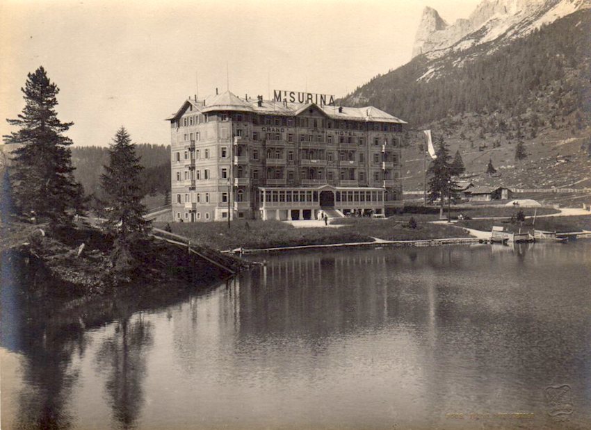 3568. Grand Hotel Misurina.