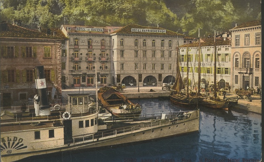 Lago di Garda - Riva - Il Porto col Hotel Baviera.